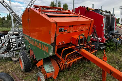 ROUND BALER 9250 S